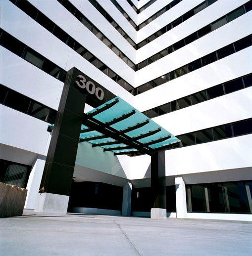 300 Building